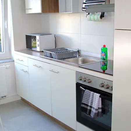 White Z6 Διαμέρισμα *